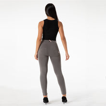 Load image into Gallery viewer, Olive Yoga Pants Peach Scrunch Bum
