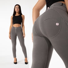 Load image into Gallery viewer, Olive Yoga Pants Peach Scrunch Bum
