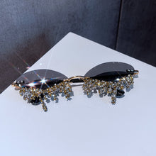 Load image into Gallery viewer, Luxury Sunglasses
