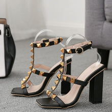 Load image into Gallery viewer, Women Sandals High Rivet
